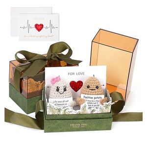 POSITIVE POTATO GIFT SET CROCHET GREEN PRESENTATION BOX W RIBBON & CARD NEW